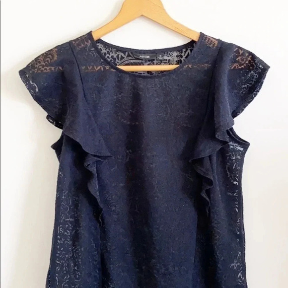 Apt. 9 black burn out lace print Ruffle Sleeve Top - Picture 1 of 6